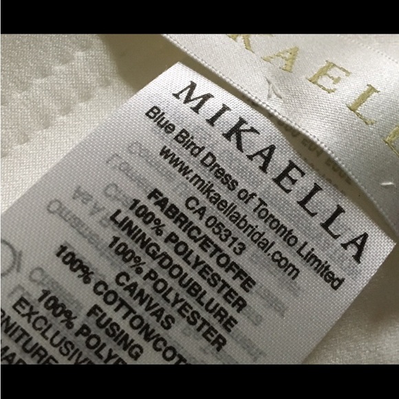 Never worn or altered wedding dress - Picture 3 of 4